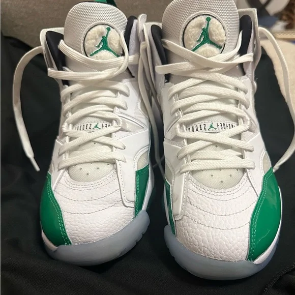 White and Green High-Top Sneakers - Picture 4 of 5